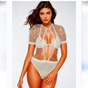 Popsi feminine lingerie